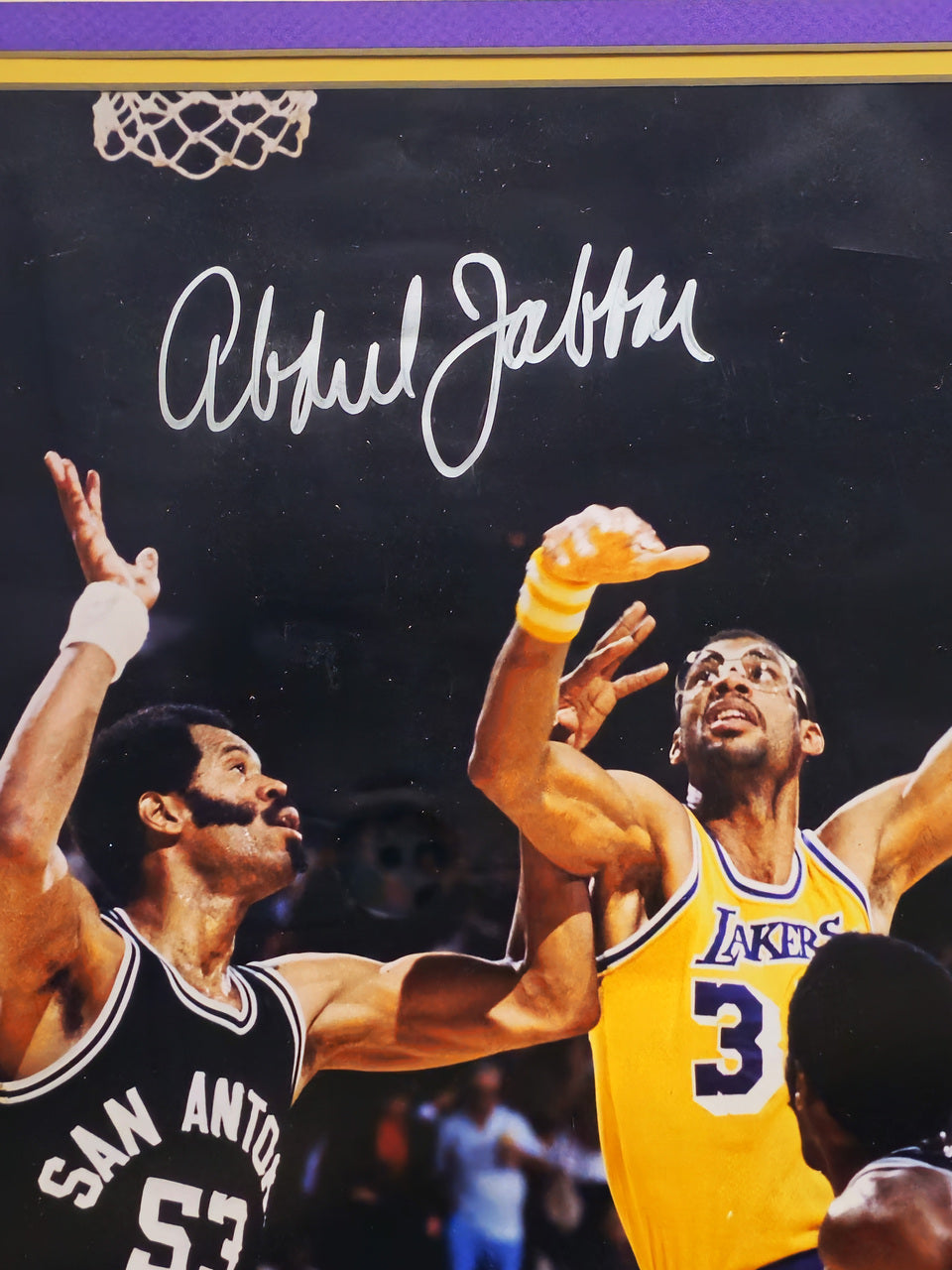 Kareem Abdul-Jabbar Autographed Framed 16x20 Photo Los Angeles Lakers Beckett BAS QR #BPP55375