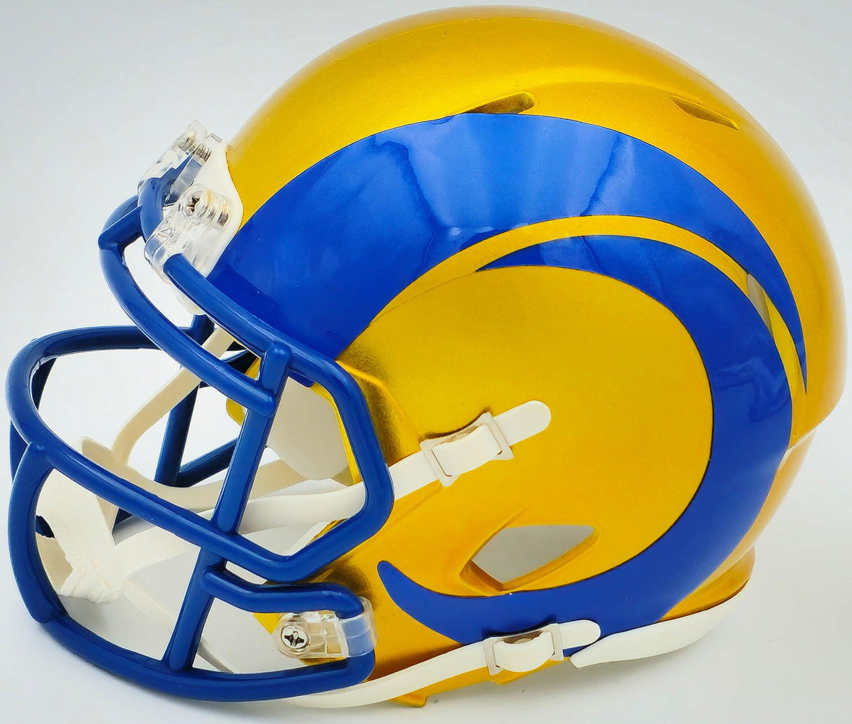 Kyren Williams Autographed Los Angeles Rams Flash Yellow Speed Mini Helmet Beckett BAS Witness Stock #224821