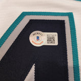 Seattle Mariners Julio Rodriguez Autographed White Nike Jersey Size XXL Beckett BAS Stock #212093
