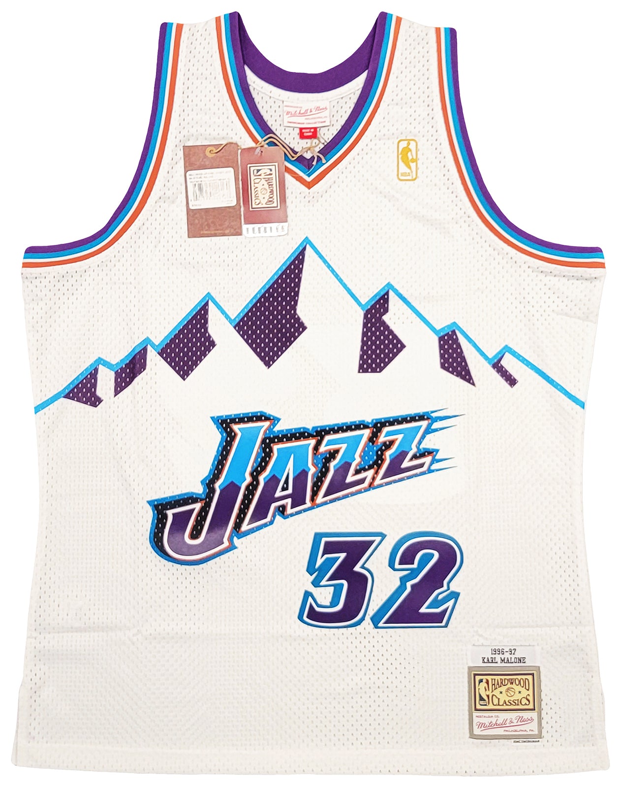 Utah Jazz Karl Malone Autographed White Authentic Mitchell & Ness Jersey Size XL Beckett BAS Stock #211873