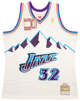 Utah Jazz Karl Malone Autographed White Authentic Mitchell & Ness Jersey Size XL Beckett BAS Stock #211873