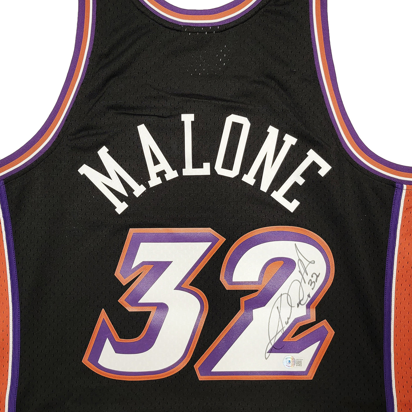 Utah Jazz Karl Malone Autographed Black Authentic Mitchell & Ness Jersey Size L Beckett BAS Witness Stock #211878