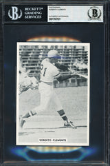Roberto Clemente Autographed 1971-72 4x5.5 Photo Pittsburgh Pirates Beckett BAS #17607631