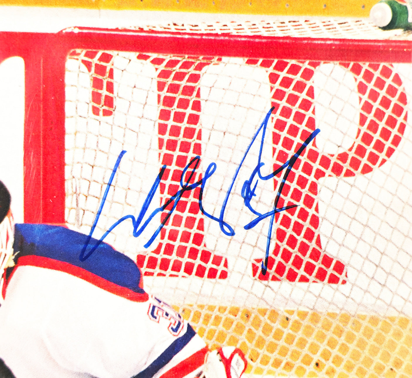 Wayne Gretzky Autographed 8x11 Magazine Page Photo Los Angeles Kings Beckett BAS #17603222