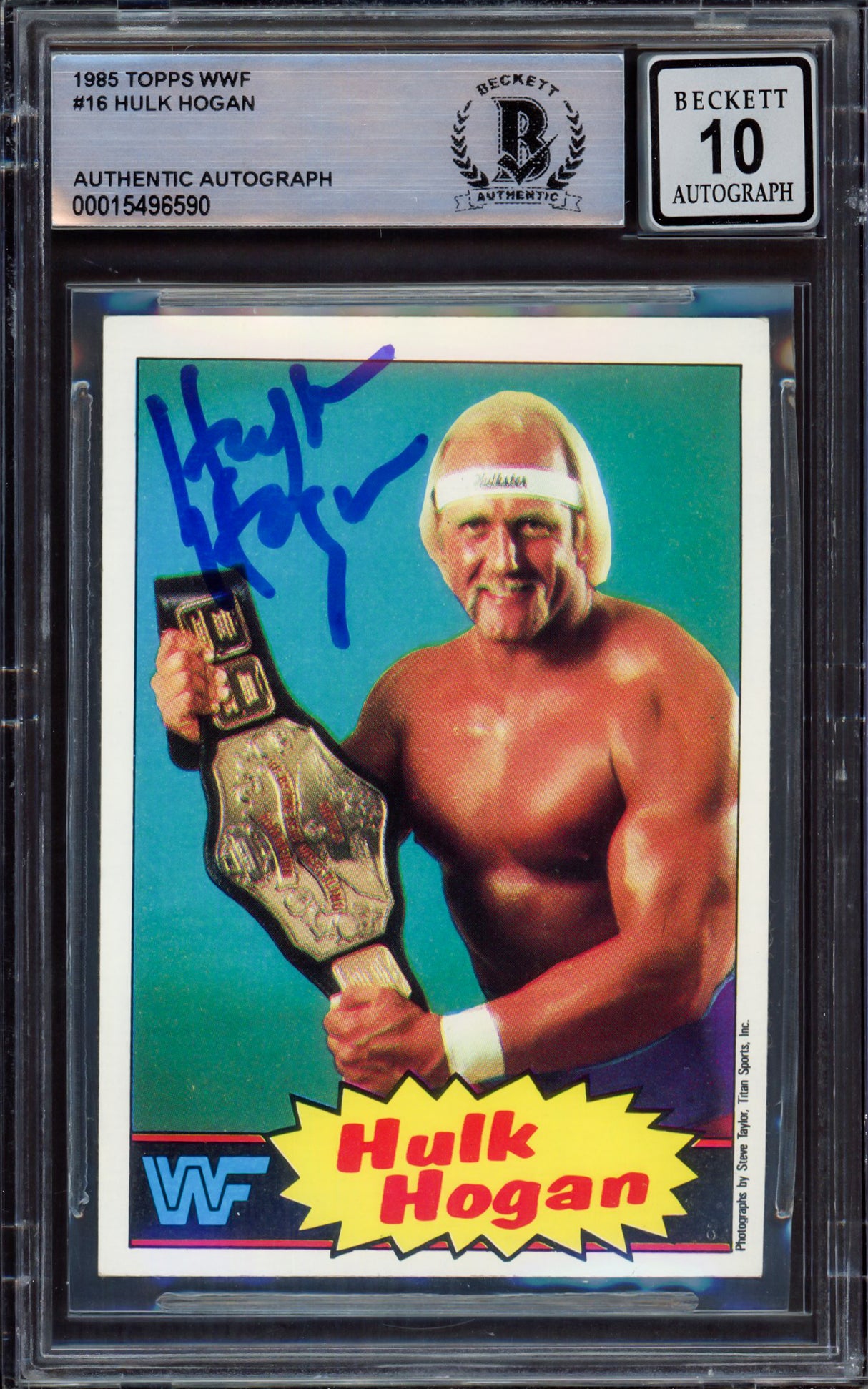 Hulk Hogan Autographed 1985 Topps WWF Rookie Card #16 Auto Grade Gem Mint 10 Beckett BAS #15496590