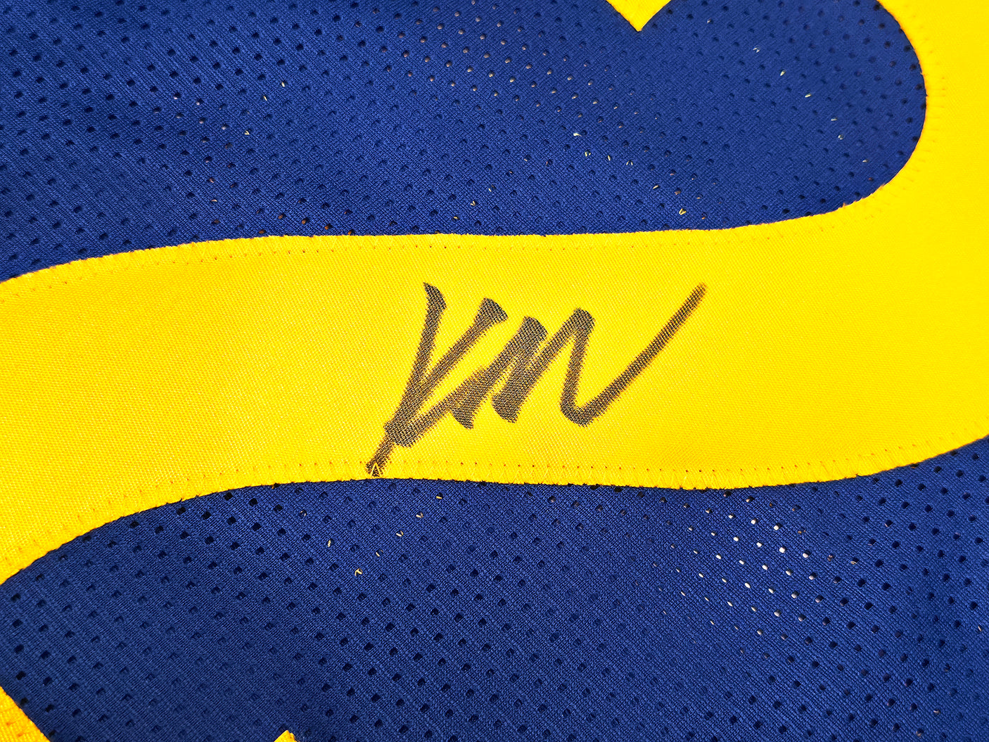 Los Angeles Rams Kyren Williams Autographed Blue Jersey Beckett BAS QR Stock #239038