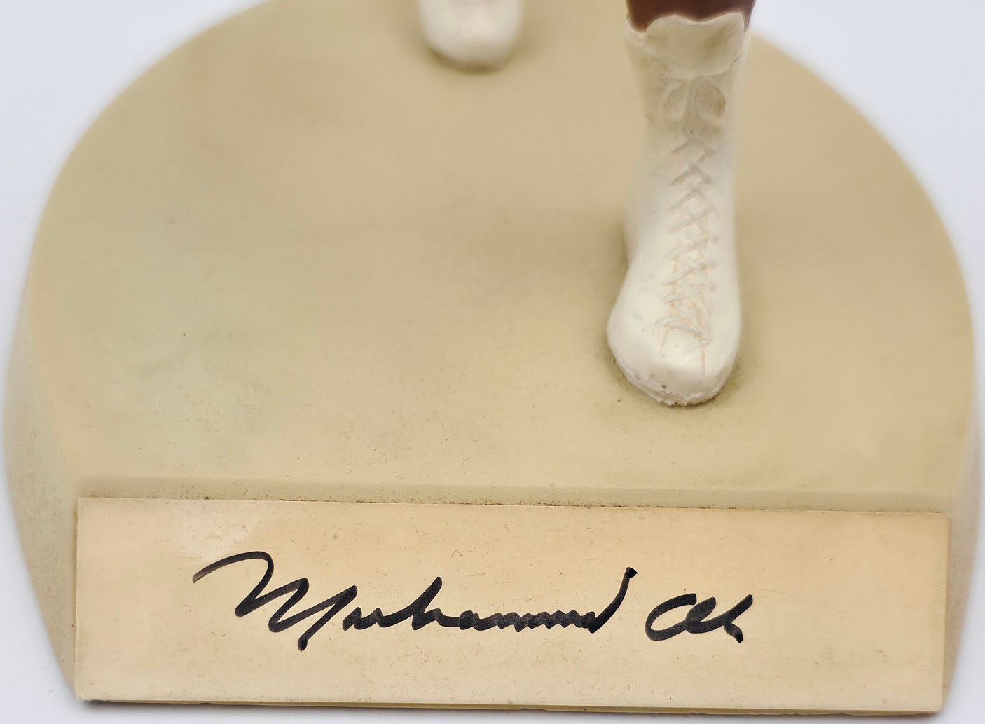 Muhammad Ali Autographed 5x9 Toy Figurine White Boxing Trunks #482/3500 Beckett BAS #AE31334