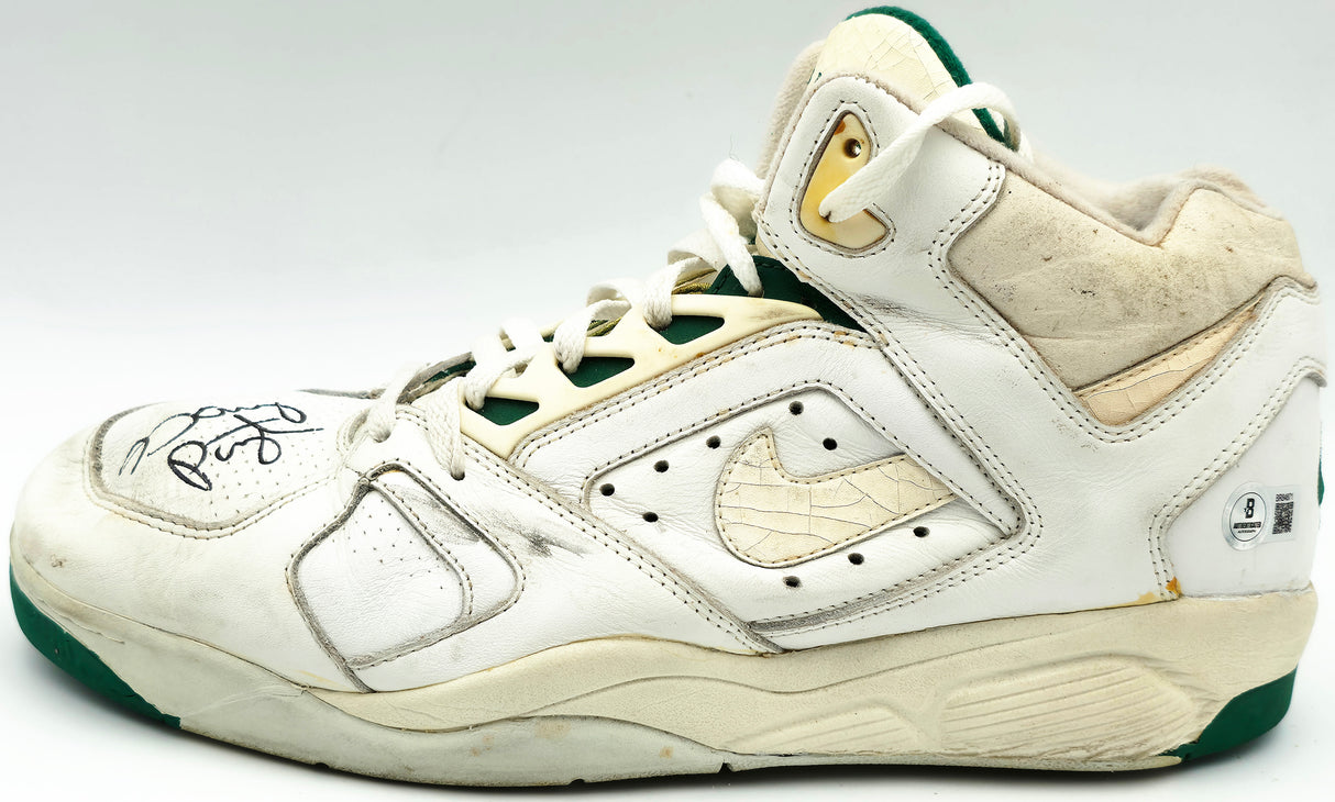 Gary Payton Autographed White Game Used Nike Shoes Seattle Supersonics Size 13 Beckett BAS QR #BR84871 & BR84872