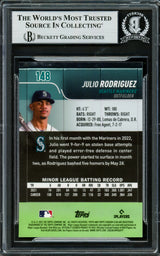 Julio Rodriguez Autographed 2022 Stadium Club Chrome Rookie Card #148 Seattle Mariners Beckett BAS #16706545