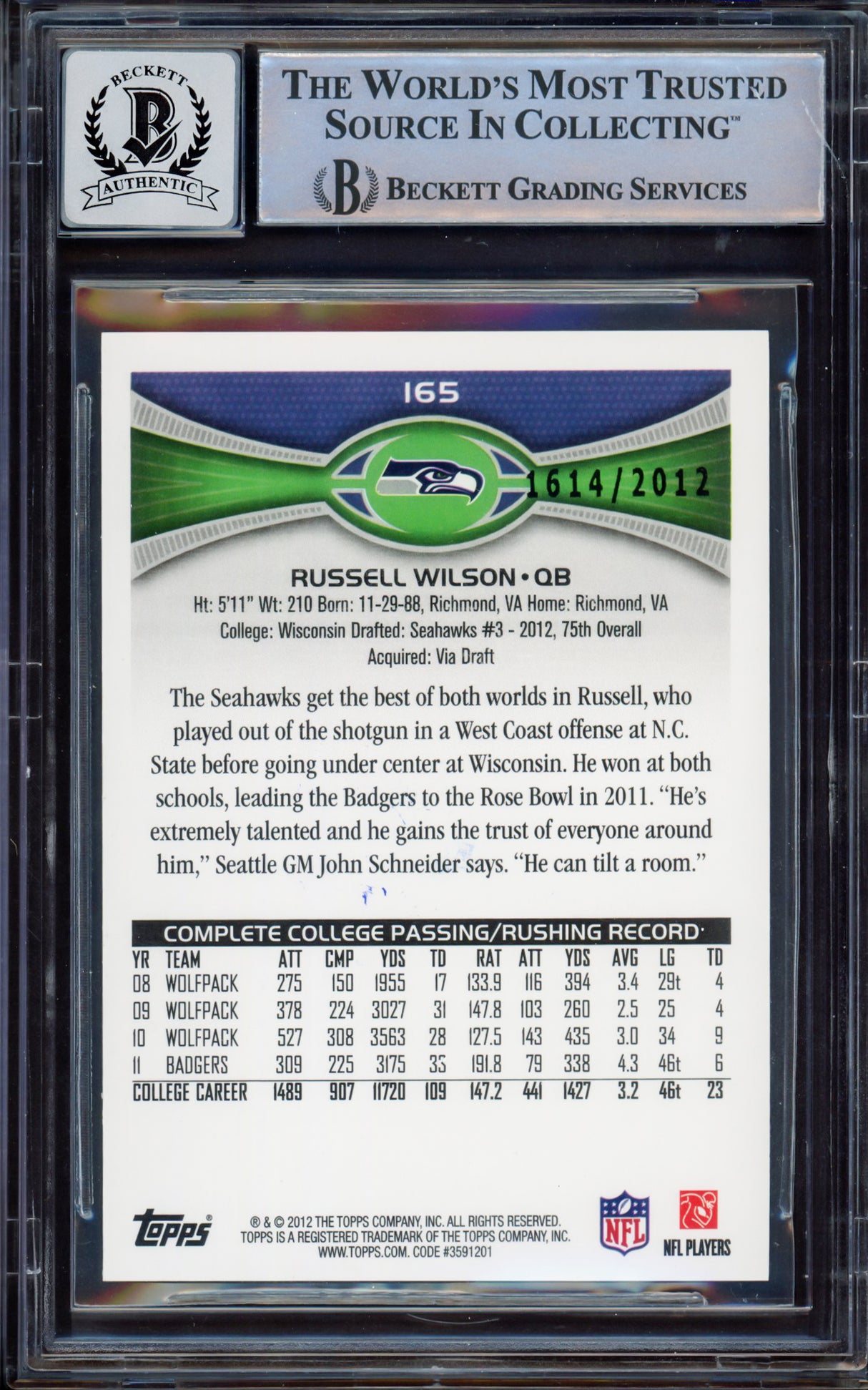 Russell Wilson Autographed 2012 Topps Gold Rookie Card #165 Seattle Seahawks Auto Grade Gem Mint 10 Beckett BAS #15531240