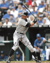 Ichiro Suzuki Autographed 8x10 Photo Seattle Mariners IS Holo MLB Holo #LH135932