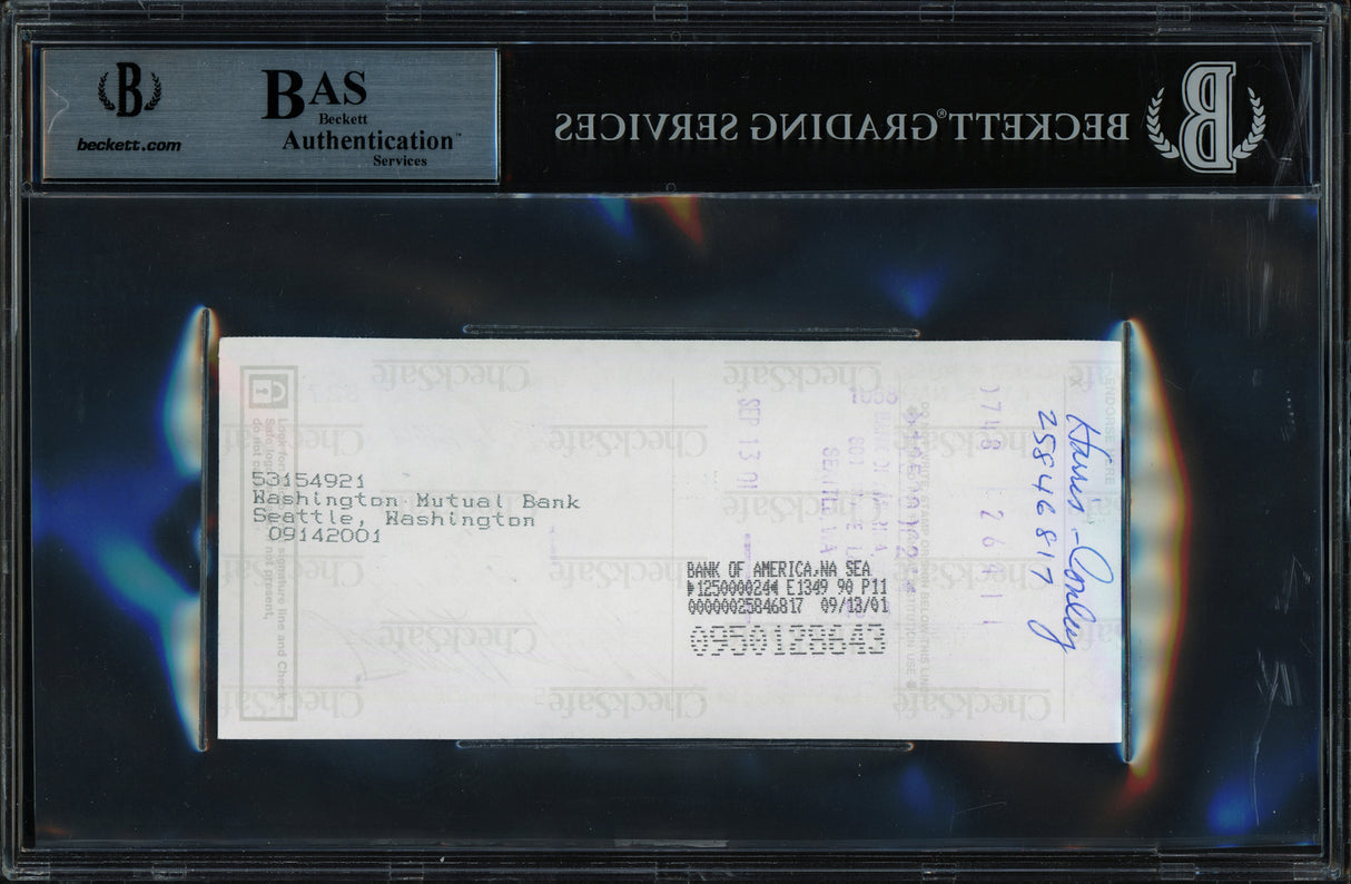 Bill Russell Autographed 3x6 Check Boston Celtics Beckett BAS #15502398