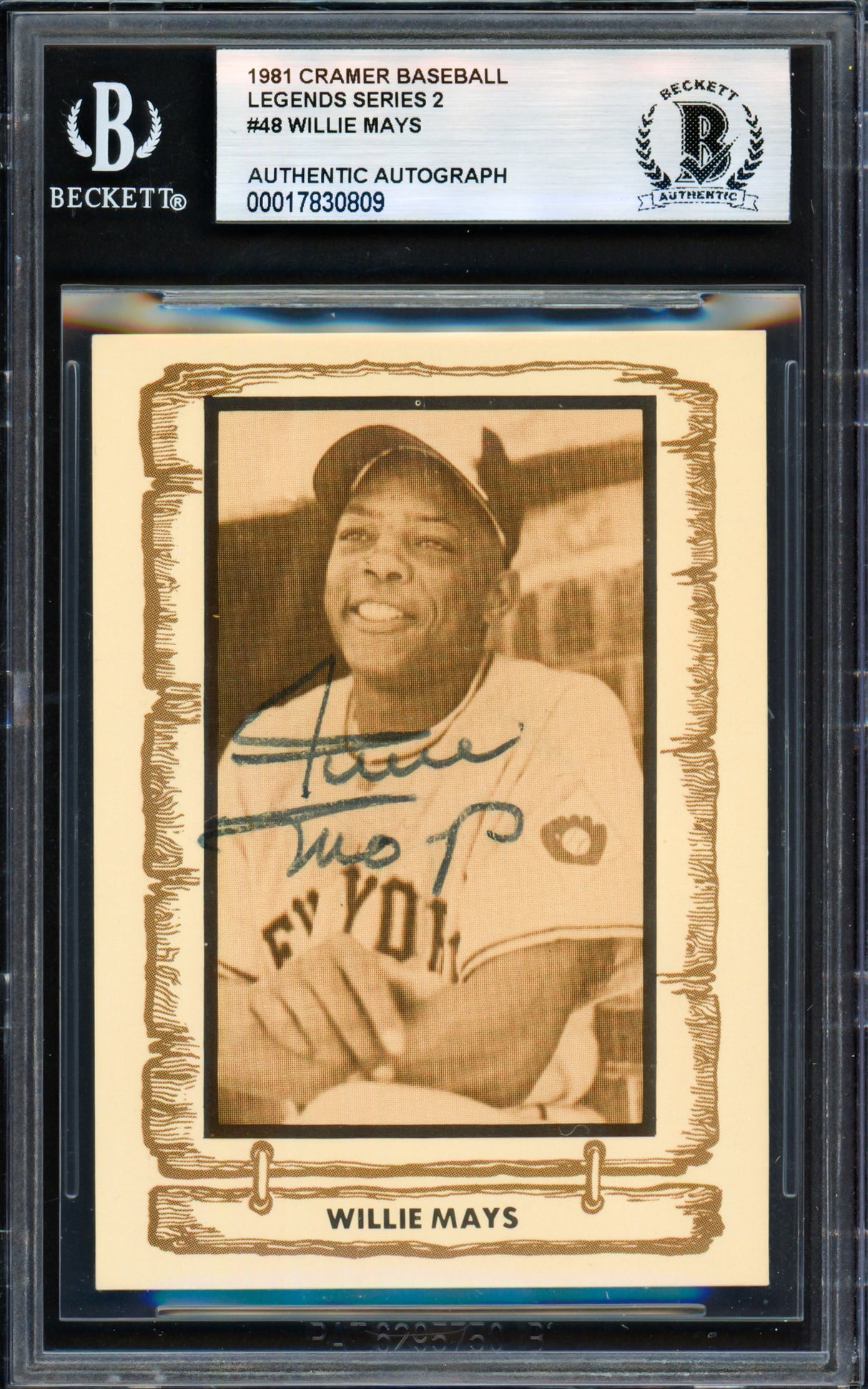 Willie Mays Autographed 1981 Pacific Legends Card #48 San Francisco Giants Beckett BAS #17830809