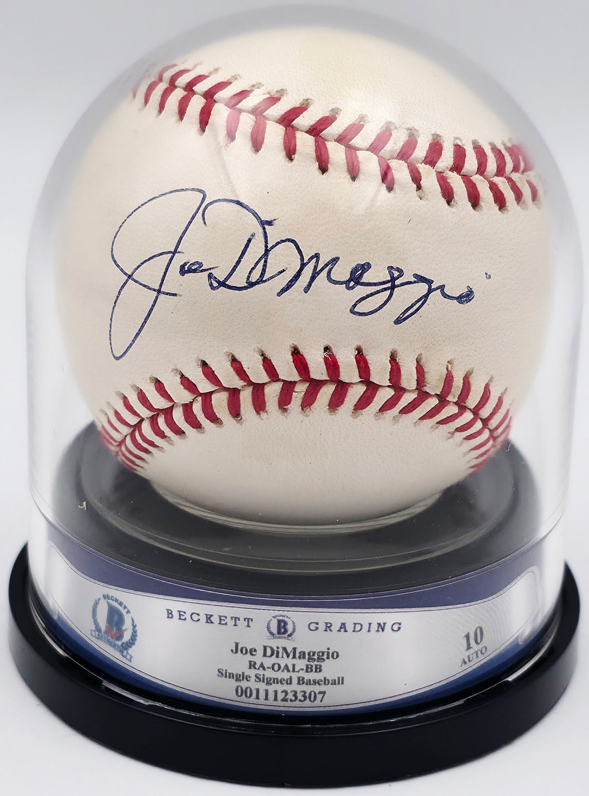 Joe DiMaggio Autographed Official AL Baseball New York Yankees Auto Grade Gem Mint 10 Beckett BAS #11123307
