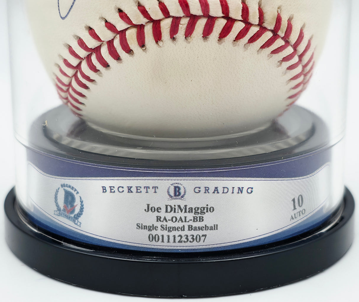Joe DiMaggio Autographed Official AL Baseball New York Yankees Auto Grade Gem Mint 10 Beckett BAS #11123307