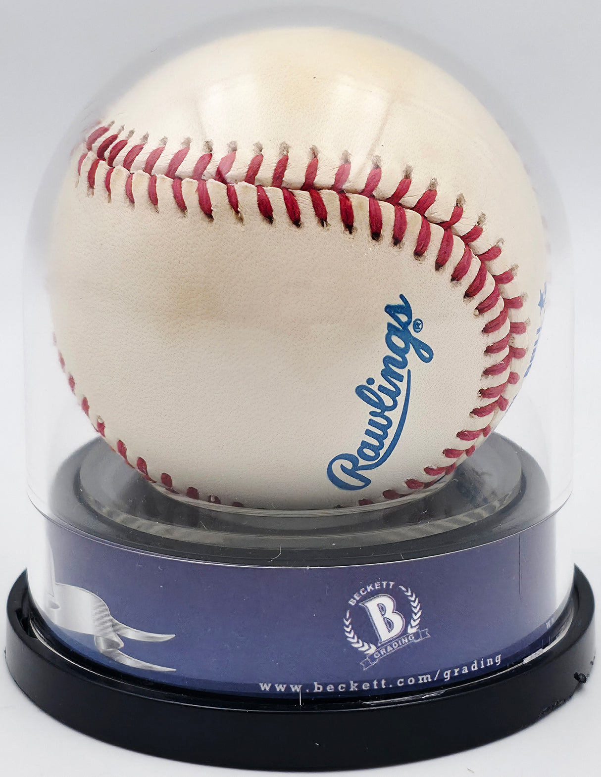 Joe DiMaggio Autographed Official AL Baseball New York Yankees Auto Grade Gem Mint 10 Beckett BAS #11123307