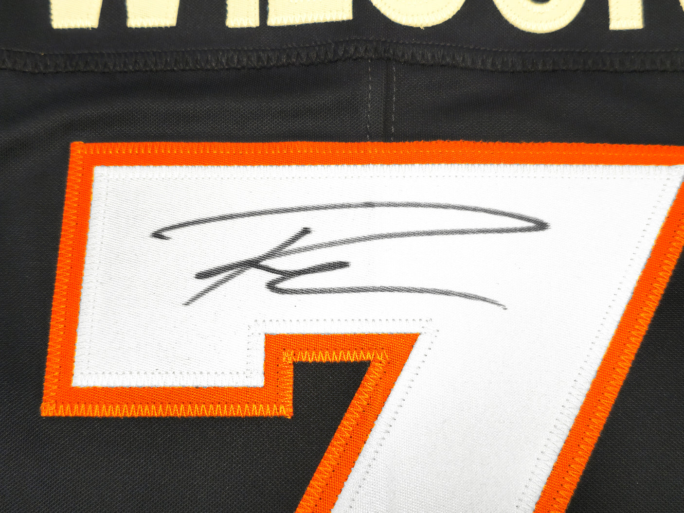 Denver Broncos Russell Wilson Autographed Blue Nike Limited Jersey Size L Fanatics Holo Stock #227956