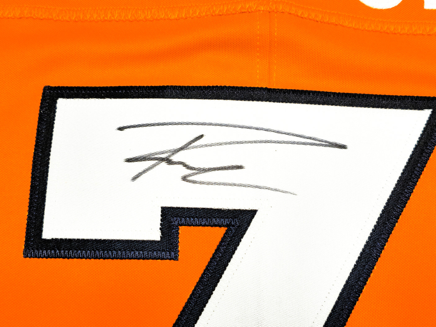 Denver Broncos Russell Wilson Autographed Orange Nike Limited Jersey Size L Fanatics Holo Stock #227957