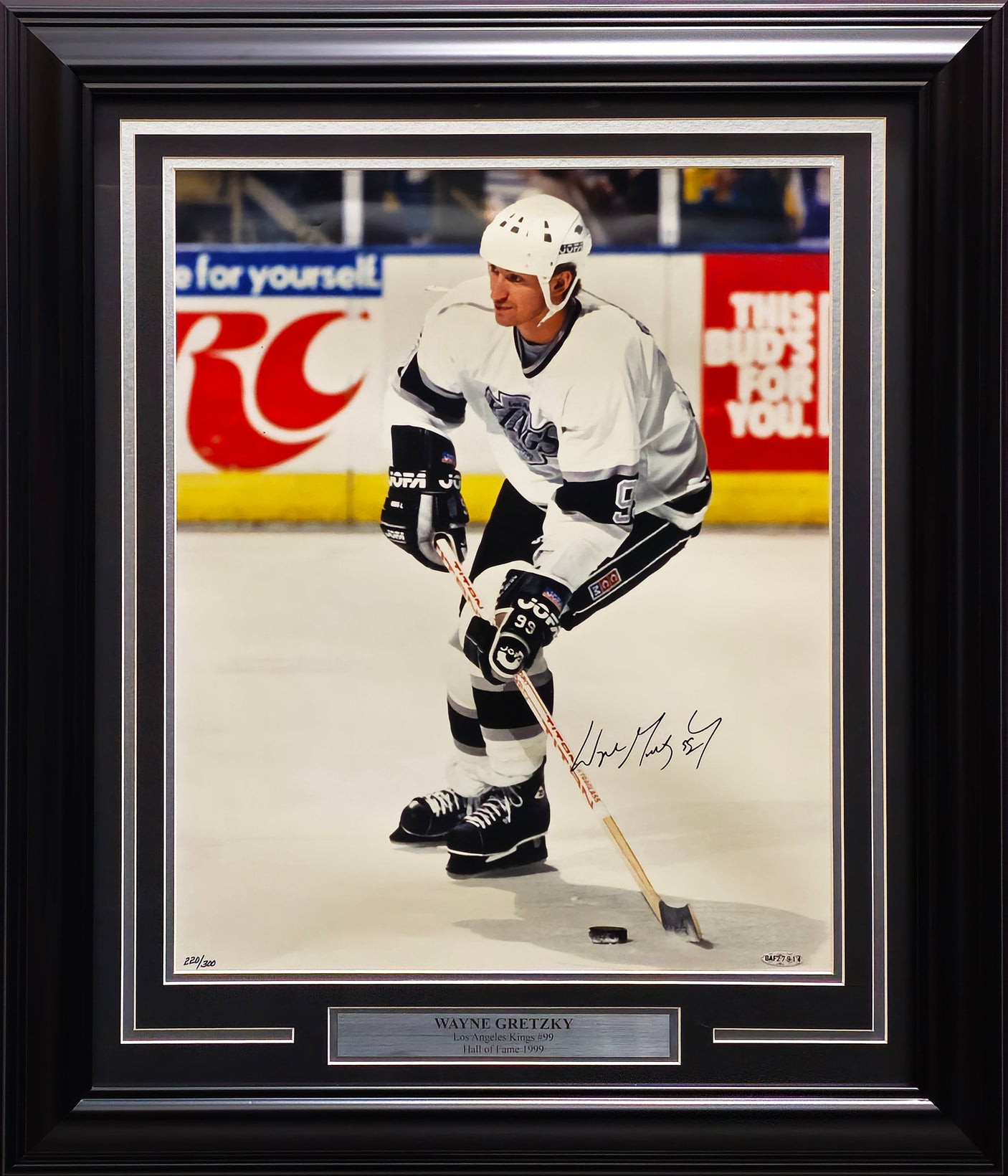 Wayne Gretzky Autographed Framed 16x20 Photo Los Angeles Kings "99" UDA Holo #BAF27914