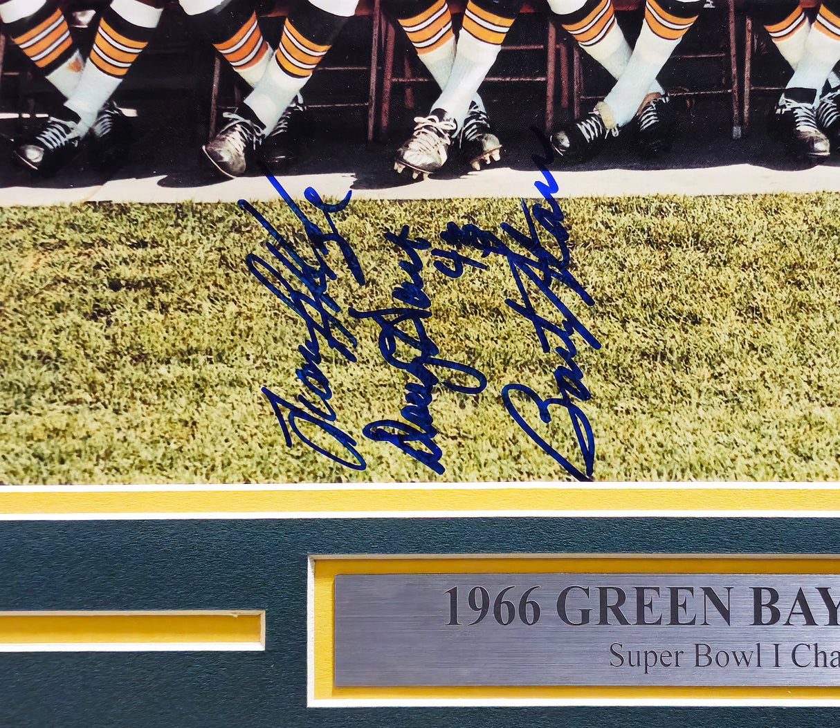 1966 Super Bowl I Champion Green Bay Packers Team Autographed Framed 16x20 Photo With 20 Signatures Including Bart Starr JSA #YY02722