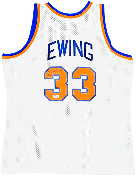 New York Knicks Patrick Ewing Autographed White Authentic Mitchell & Ness 1985-86 HWC Swingman Jersey Size XL Beckett BAS Witness Stock #214821