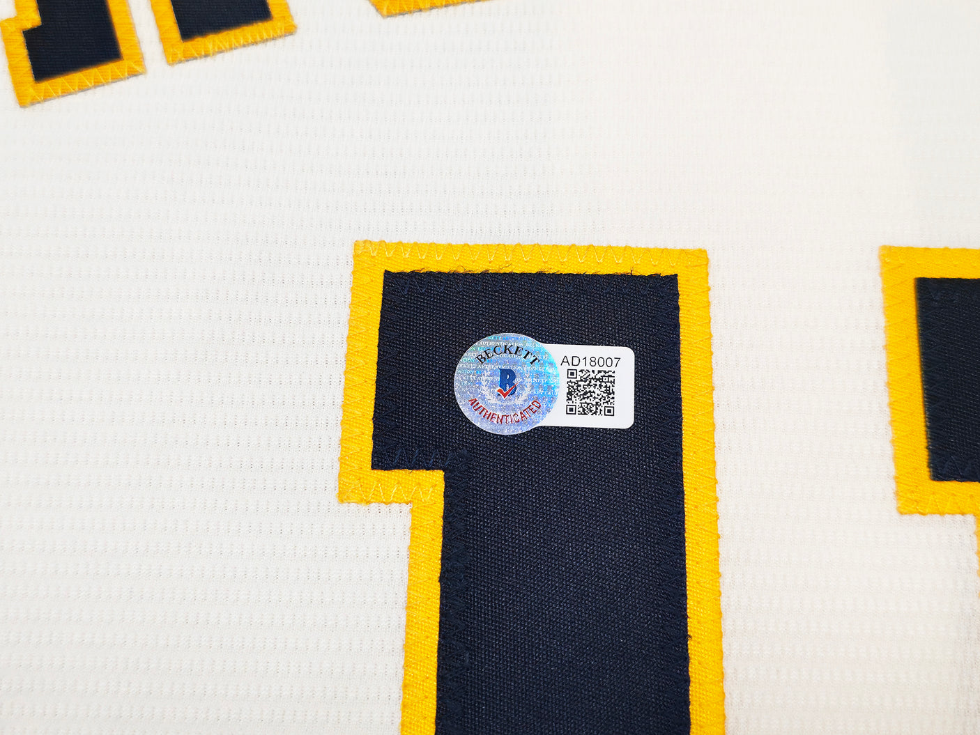 Milwaukee Brewers Jackson Chourio Autographed Cream Nike Jersey Size L Beckett BAS QR Stock #241635