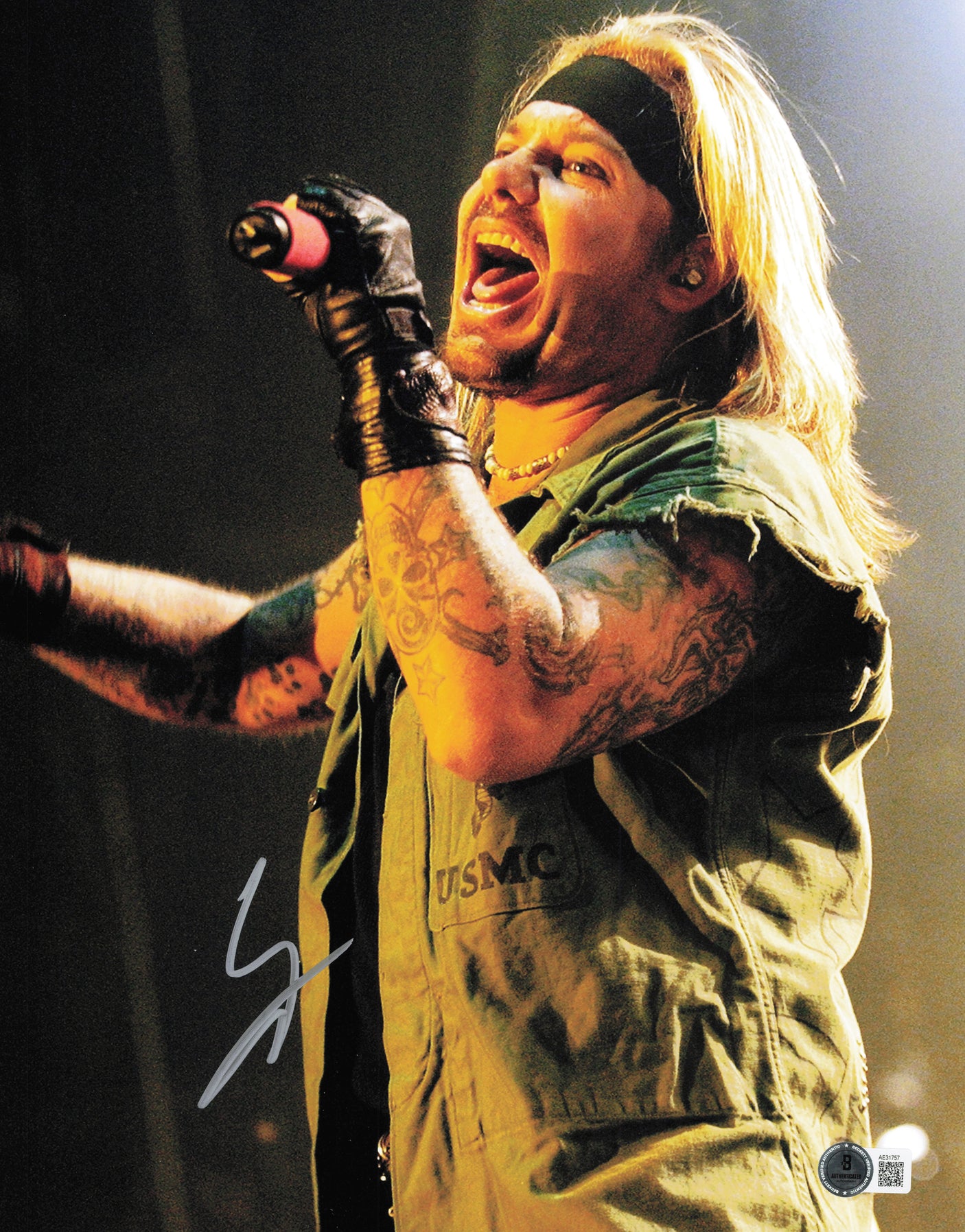 Vince Neil Autographed 11x14 Photo Motley Crue Beckett BAS QR #AE31757
