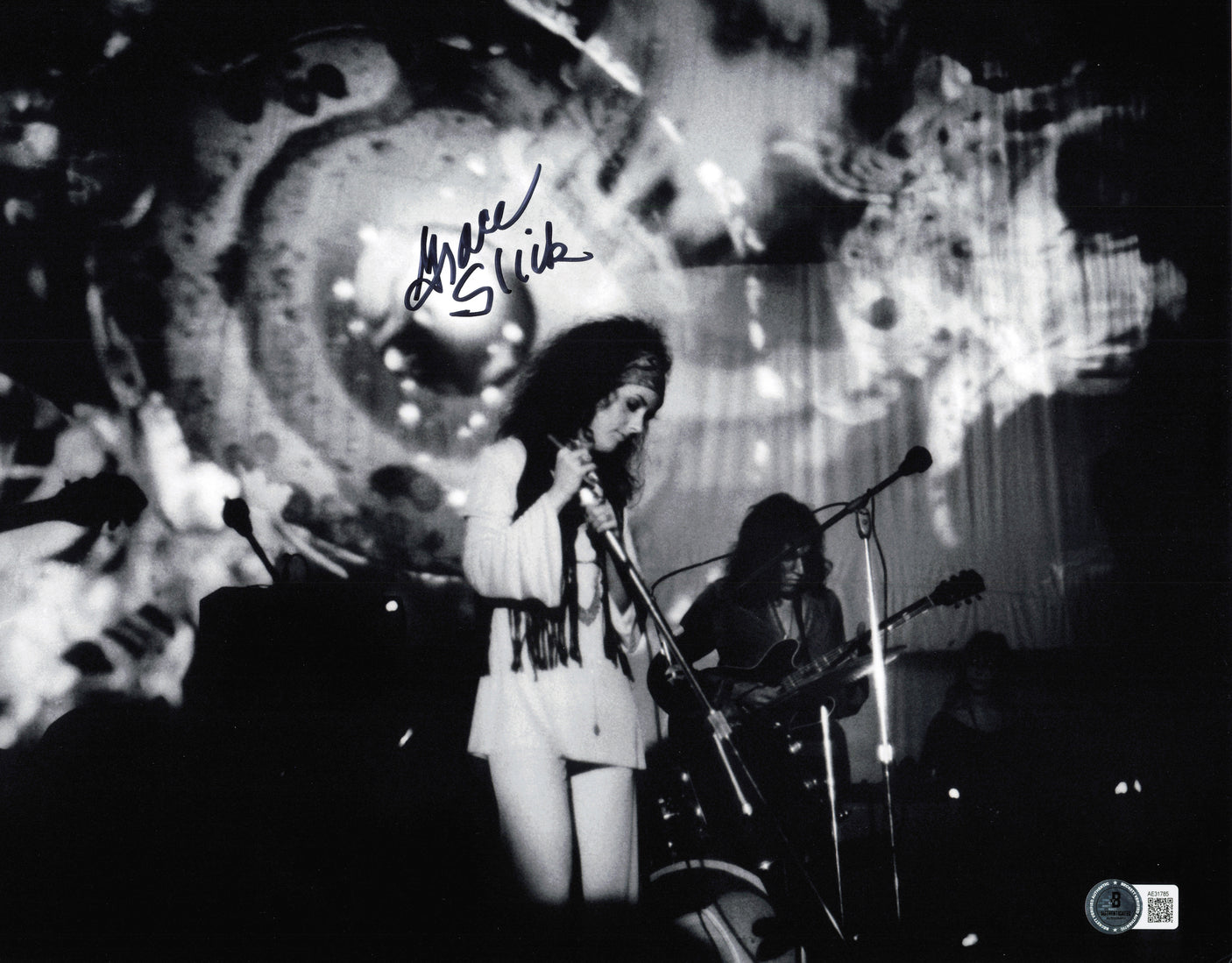 Grace Slick Autographed 11x14 Photo Jefferson Starship Beckett BAS QR #AE31785