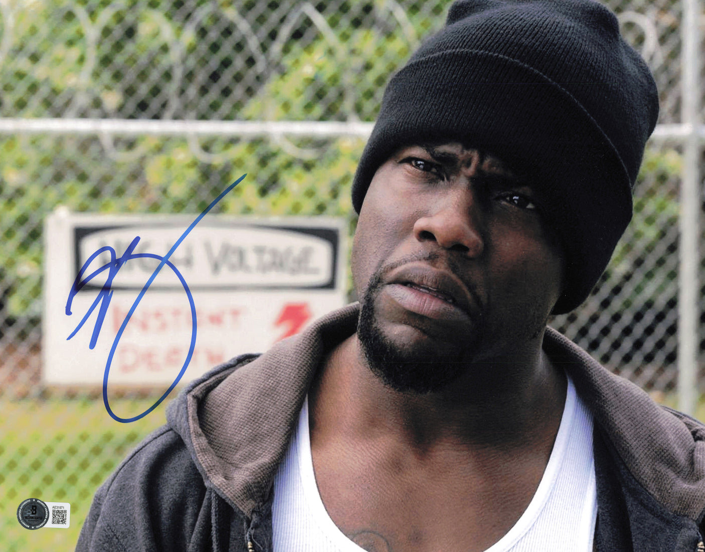 Kevin Hart Autographed 11x14 Photo Comedian Beckett BAS QR #AE31971