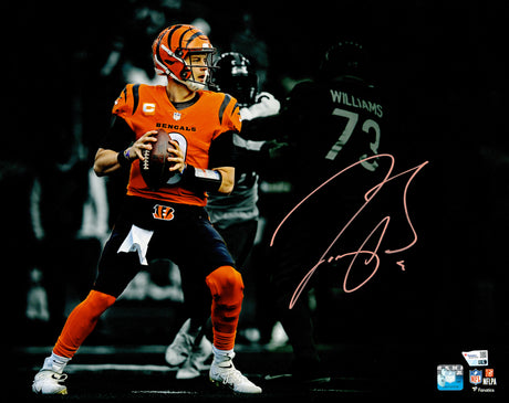 Joe Burrow Autographed Framed 16x20 Photo Cincinnati Bengals Fanatics Holo Stock #233878