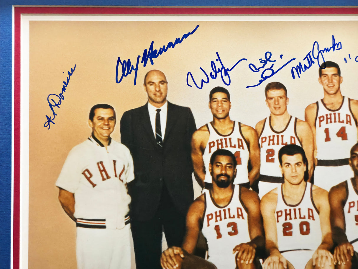 1967 Philadelphia 76ers Team Autographed Framed 16x20 Photo With 12 Signatures Including Wilt Chamberlain Beckett BAS #AE31376