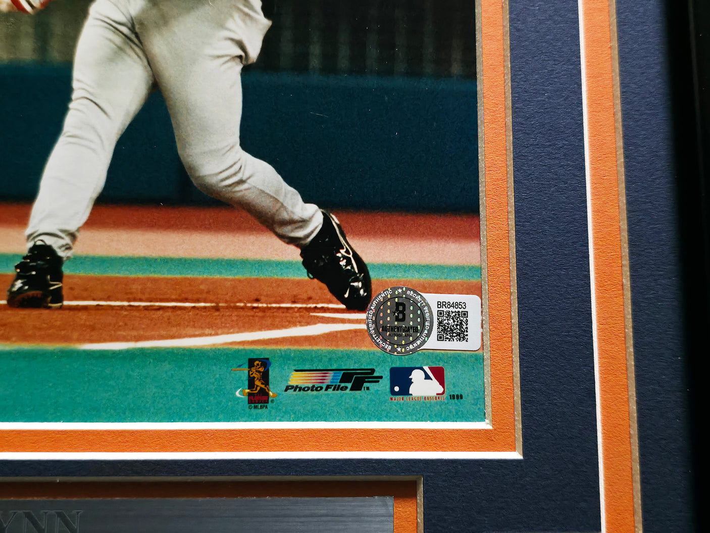 Tony Gwynn Autographed Framed 8x10 Photo San Diego Padres 3000th Hit Beckett BAS QR #BR84853