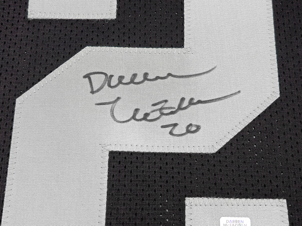 Oakland Raiders Darren McFadden Autographed Black Jersey PSA/DNA Stock #229983