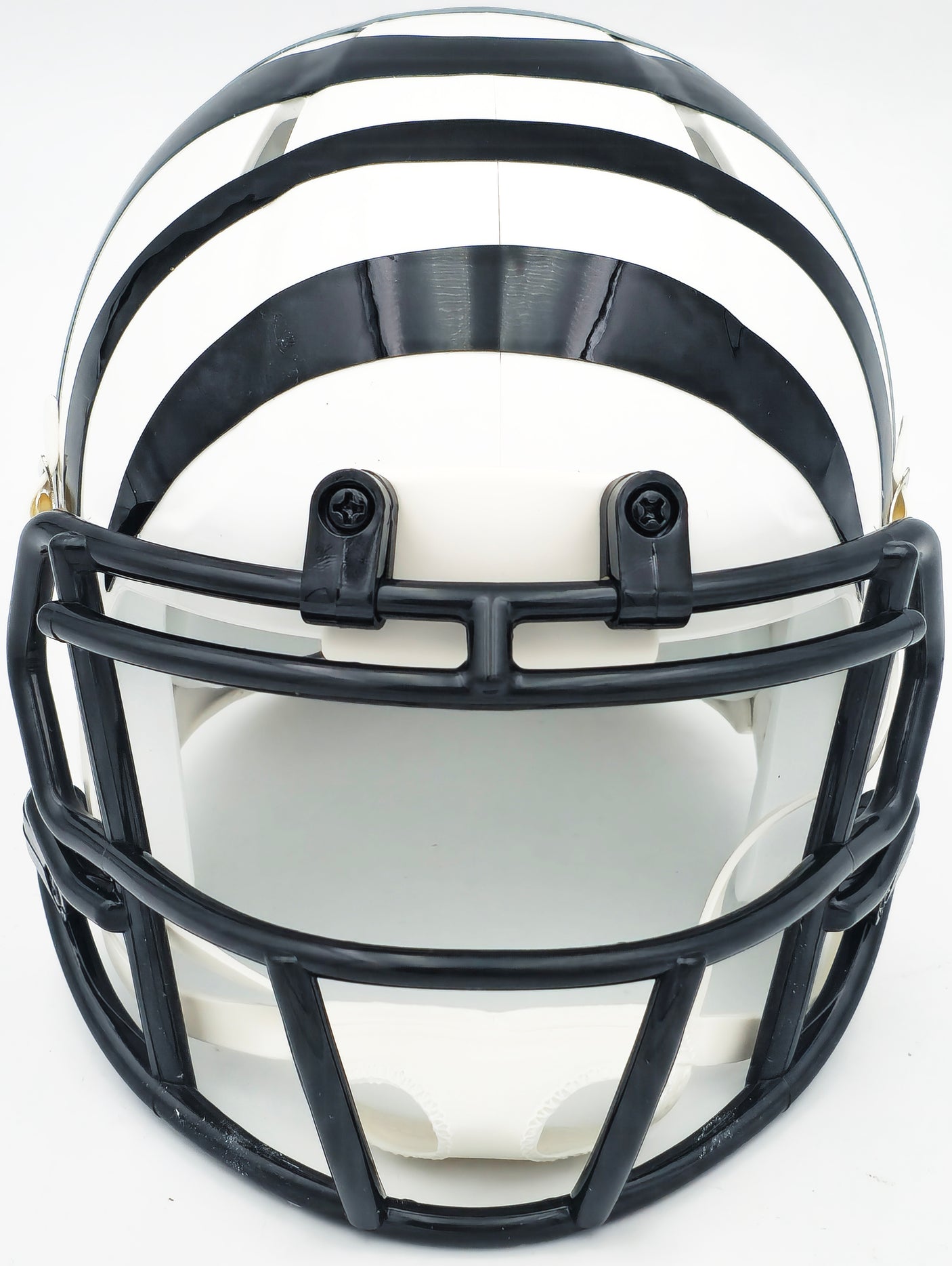 Ja'Marr Chase Autographed Cincinnati Bengals White 2022 Alternate Speed Mini Helmet Beckett BAS Witness Stock #228822