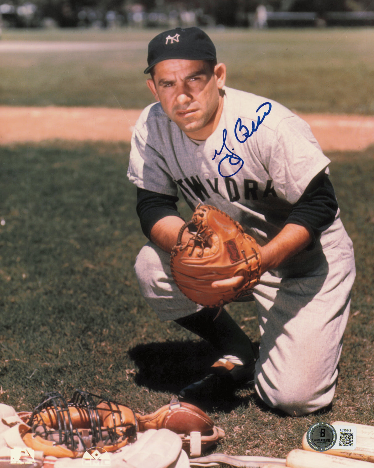 Yogi Berra Autographed 8x10 Photo New York Yankees Beckett BAS QR #AE31643