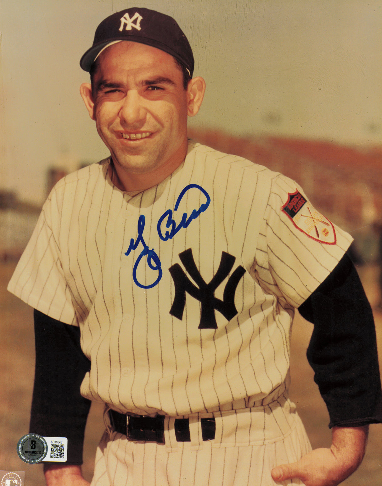 Yogi Berra Autographed 8x10 Photo New York Yankees Beckett BAS QR #AE31645