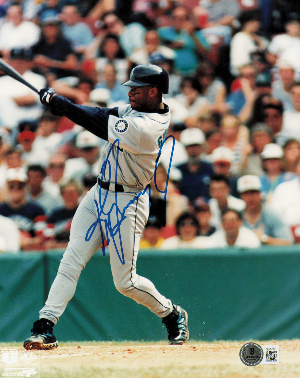 Ken Griffey Jr. Autographed 8x10 Photo Seattle Mariners Beckett BAS QR #AE31726