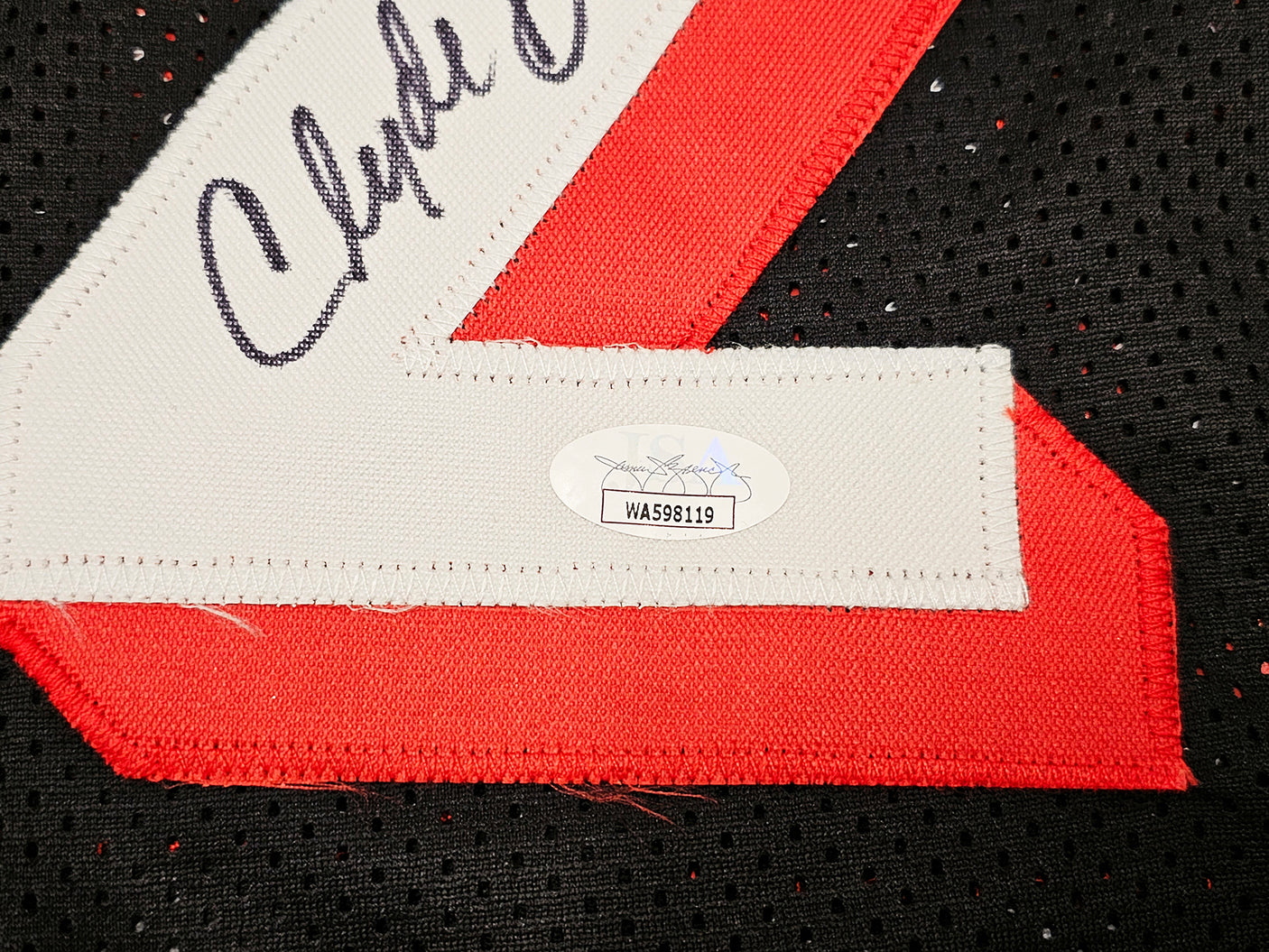 Portland Trail Blazers Clyde Drexler Autographed Black Jersey JSA Stock #215756