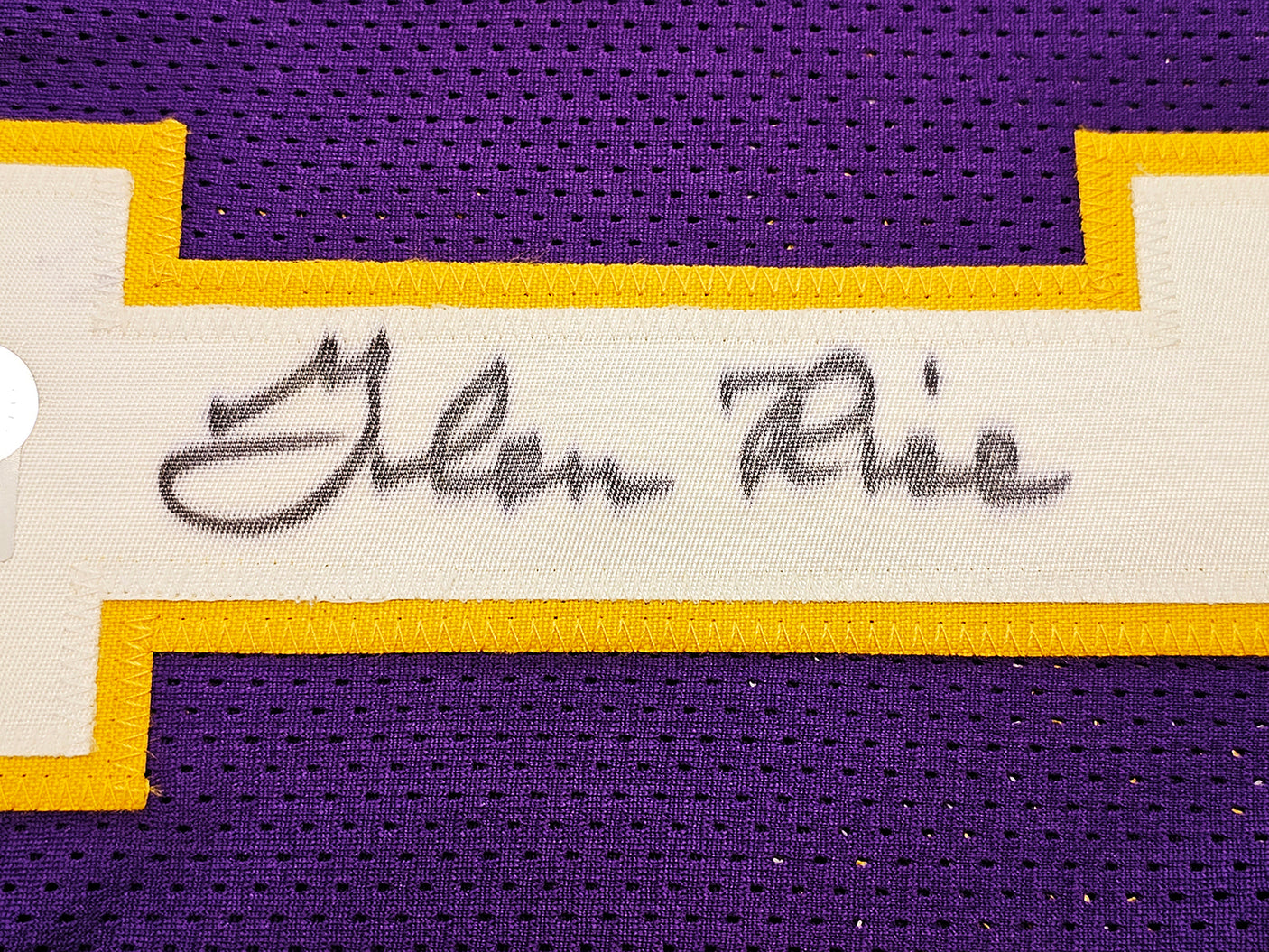 Los Angeles Lakers Glen Rice Autographed Purple Jersey Beckett BAS QR Stock #215768