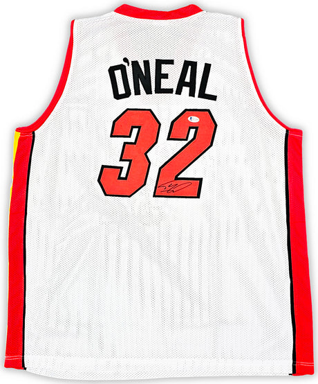 Miami Heat Shaquille Shaq O'Neal Autographed White Jersey Beckett BAS Witness Stock #215720