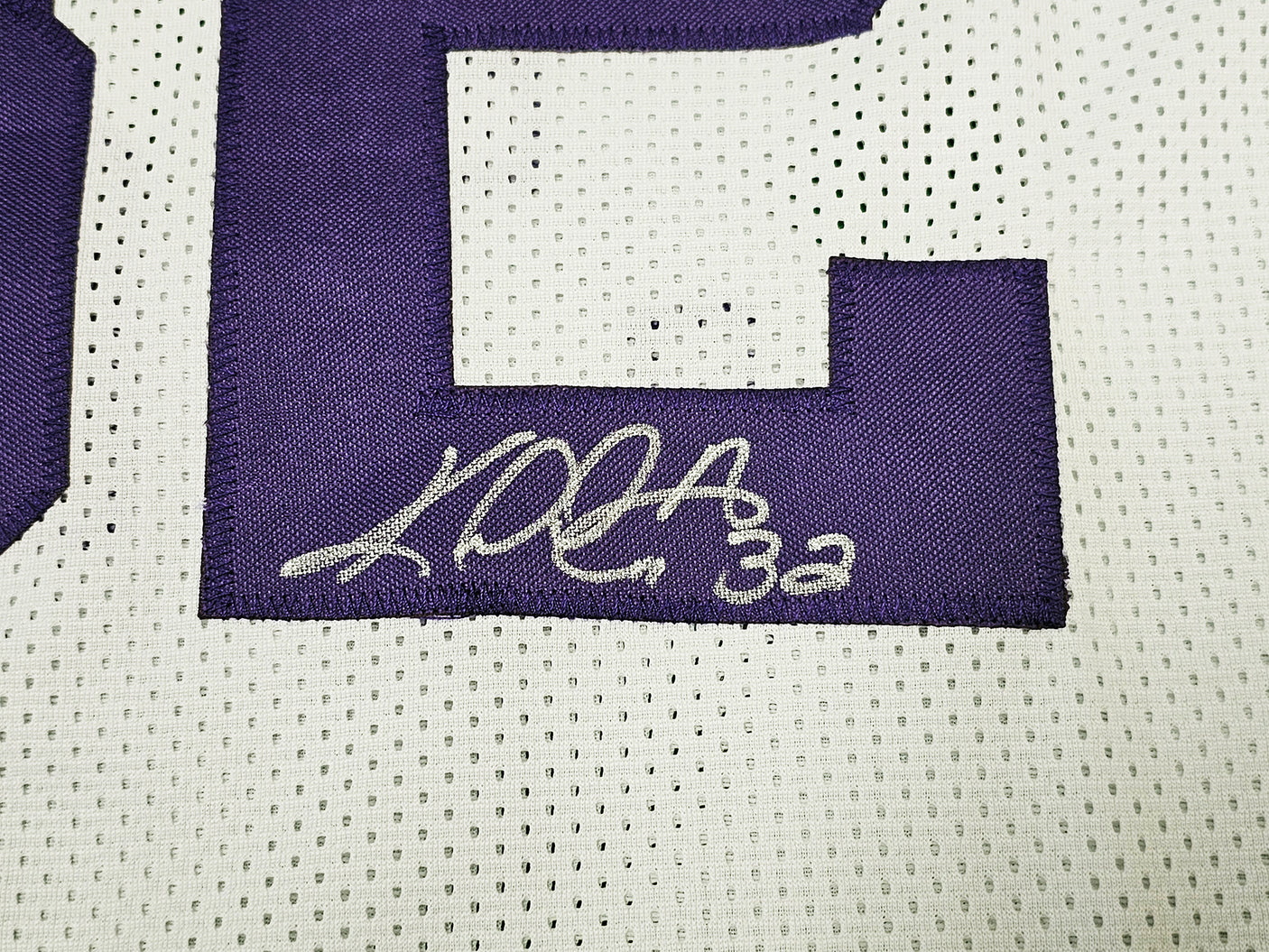Utah Jazz Karl Malone Autographed White Jersey JSA Stock #215758
