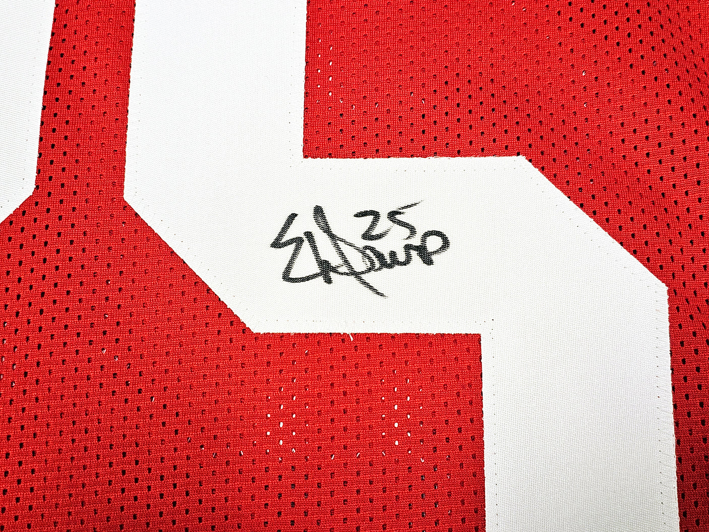 San Francisco 49ers Eric Davis Autographed Red Jersey "SB XXIX Champion" Beckett BAS QR Stock #215868