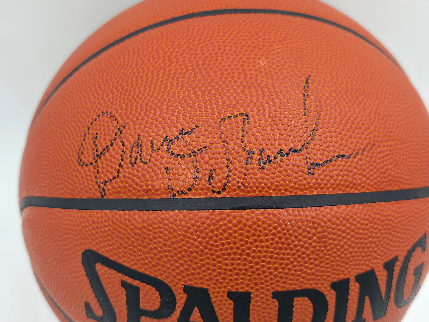 Dave DeBusschere Autographed Official NBA Leather Game Basketball New York Knicks JSA #AV29199