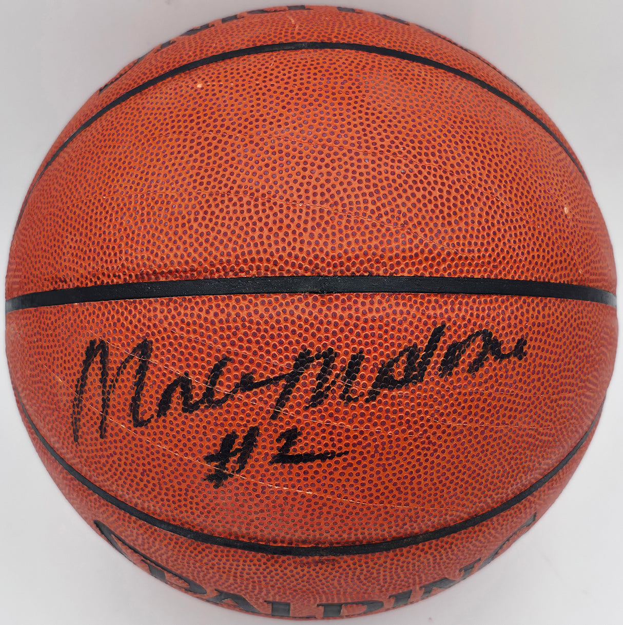 Moses Malone Autographed Official NBA Leather Basketball Philadelphia 76ers, Houston Rockets JSA #AV29209