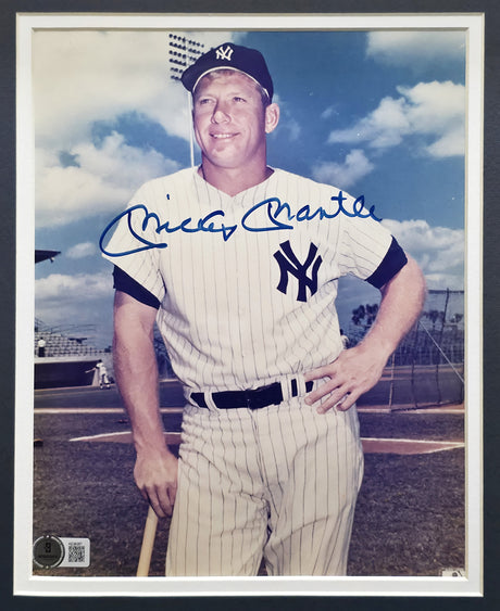 Mickey Mantle Autographed Framed 8x10 Photo New York Yankees Beckett BAS #AE08267