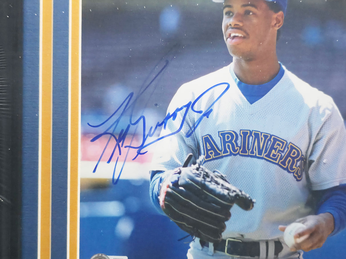Ken Griffey Jr. Autographed Framed 8x10 Photo Seattle Mariners Vintage Signature Beckett BAS QR #BP55341