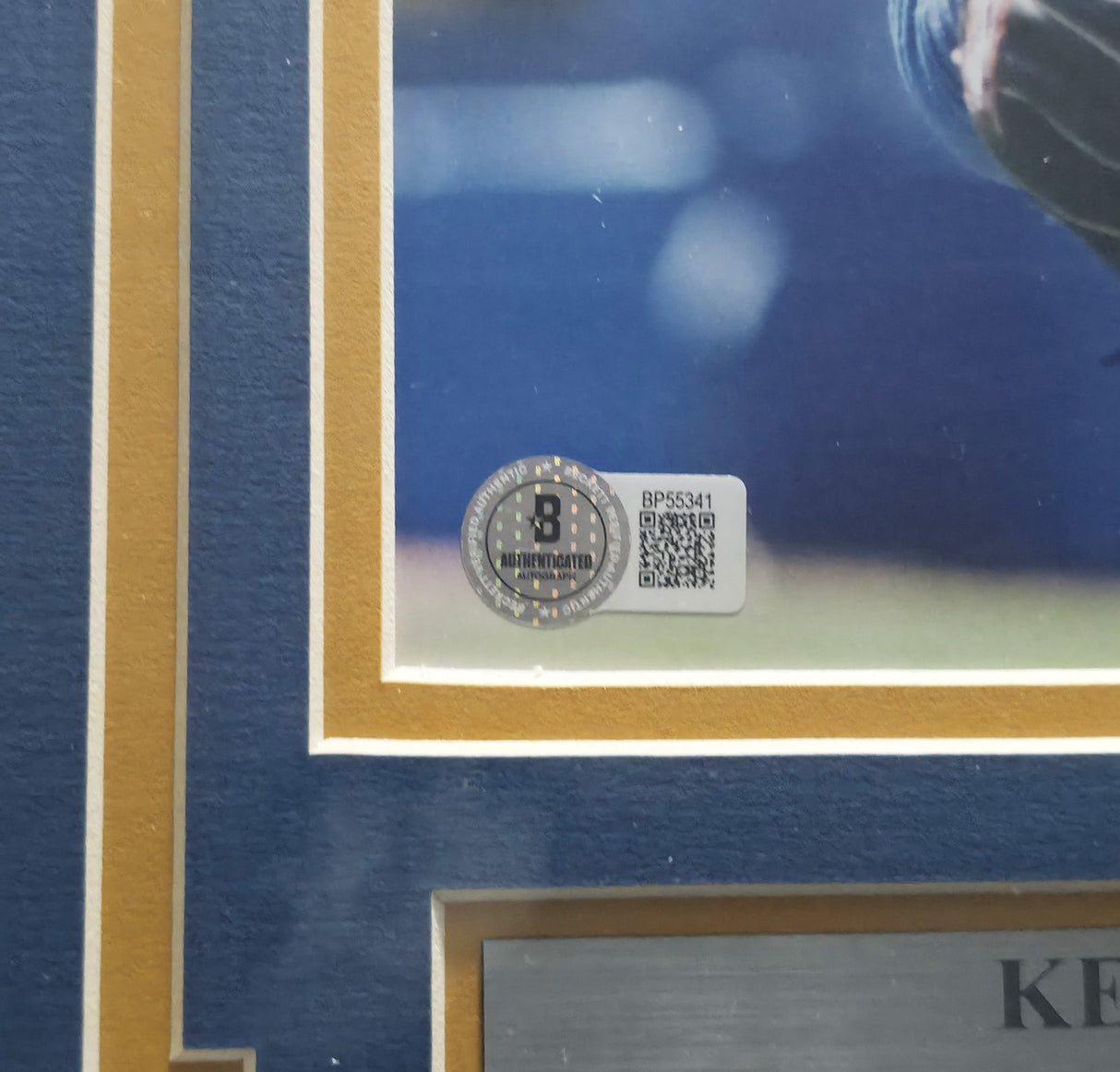 Ken Griffey Jr. Autographed Framed 8x10 Photo Seattle Mariners Vintage Signature Beckett BAS QR #BP55341