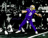 Michael Penix Jr. Autographed 16x20 Photo Washington Huskies Beckett BAS Witness Stock #242583