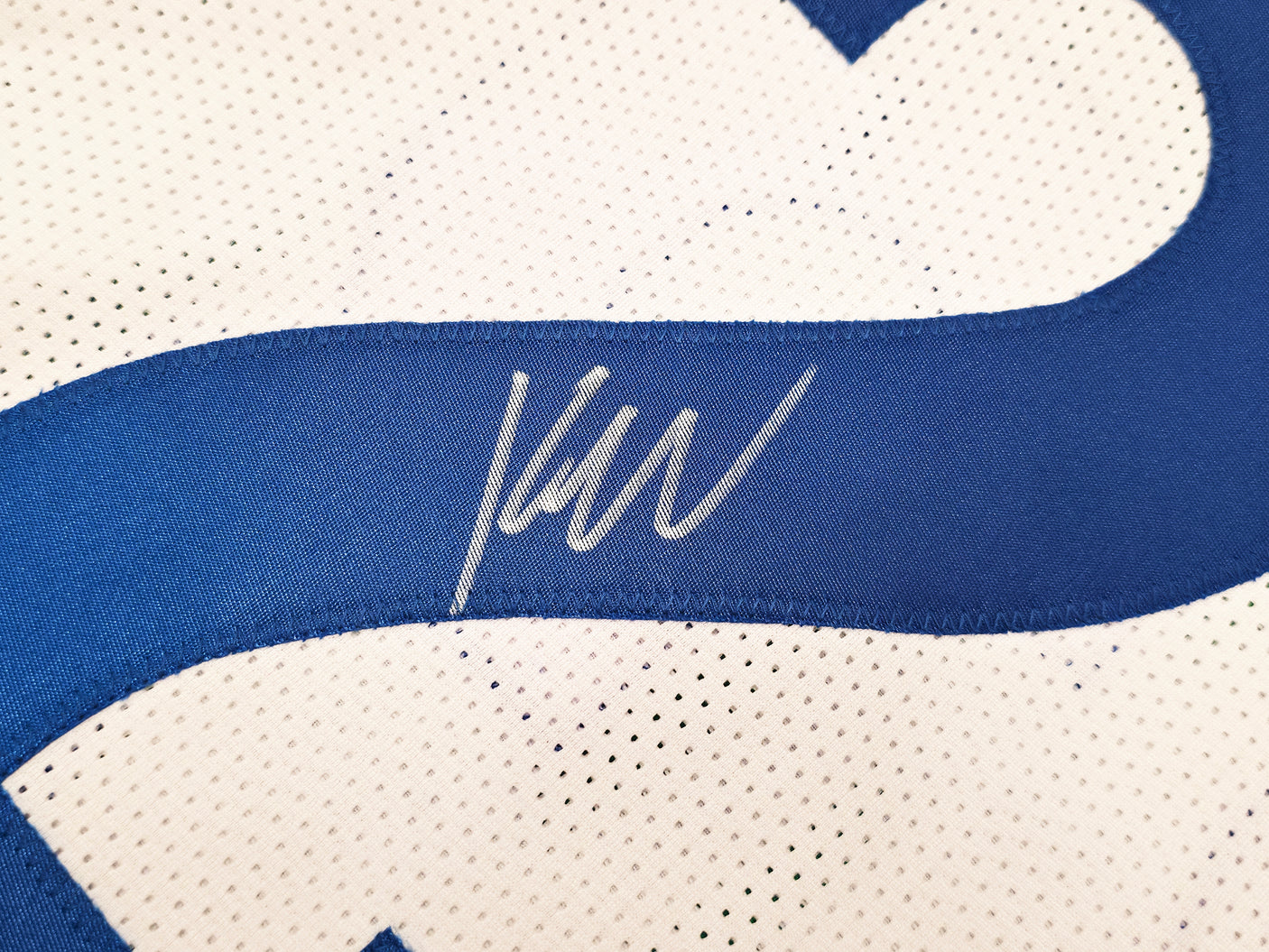 Los Angeles Rams Kyren Williams Autographed White Jersey Beckett BAS QR Stock #243020