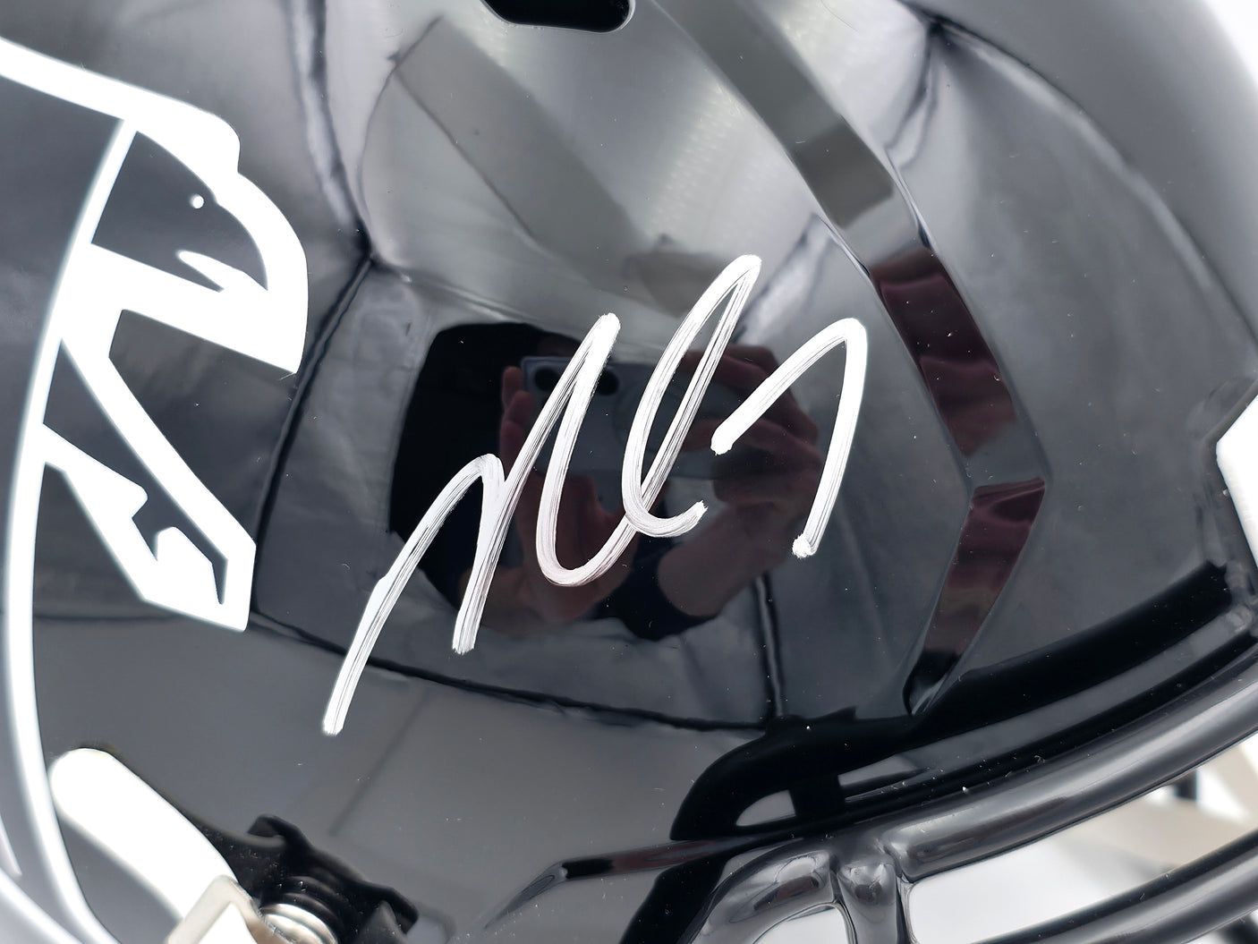 Michael Vick Autographed Atlanta Falcons 1990-02 Throwback Black Full Size Speed Replica Helmet (Residue) Beckett BAS Witness Stock #243609